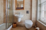 7 Priory House ensuite Thumbnail